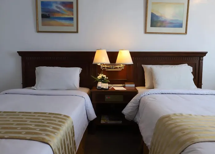 Standard Twin Room